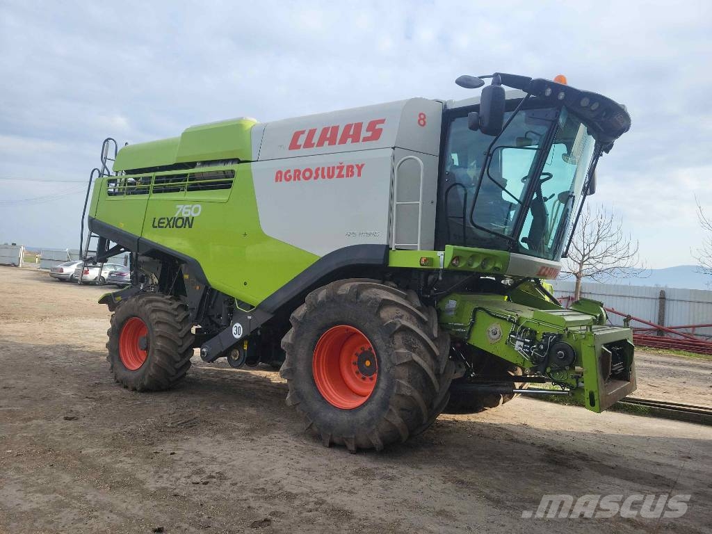 CLAAS Lexion 760 + Claas Vario 930 Moissonneuse batteuse