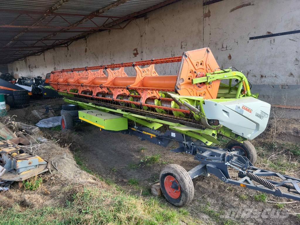 CLAAS Lexion 760 + Claas Vario 930 Moissonneuse batteuse