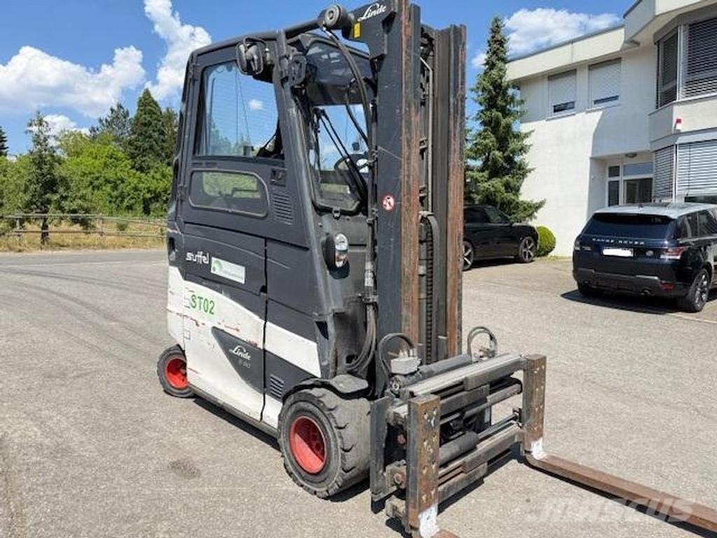 Linde E30 HL – 01/600 Electric forklifts