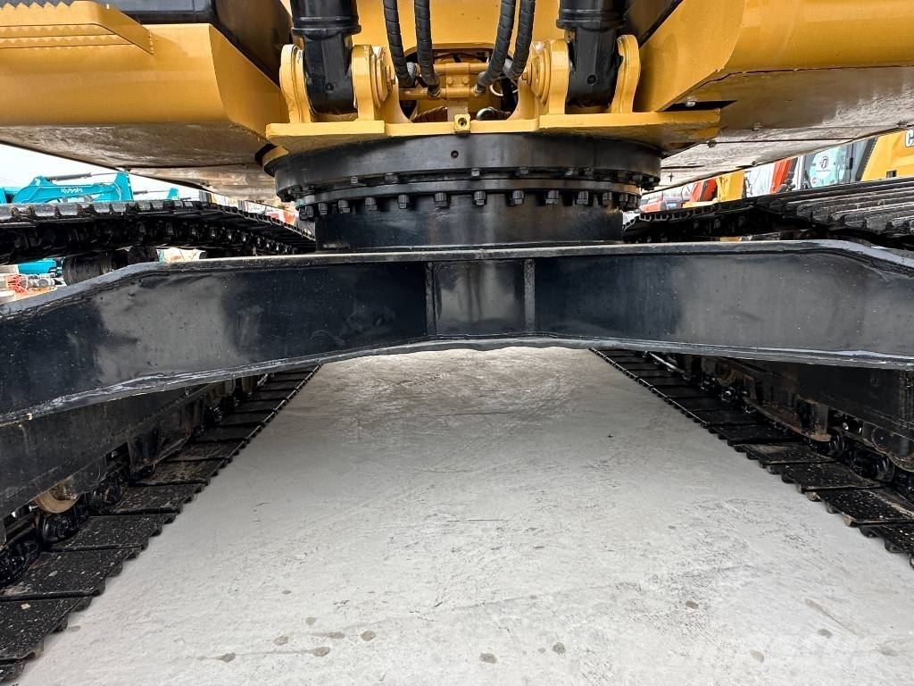 CAT 325D2L Excavadoras sobre orugas