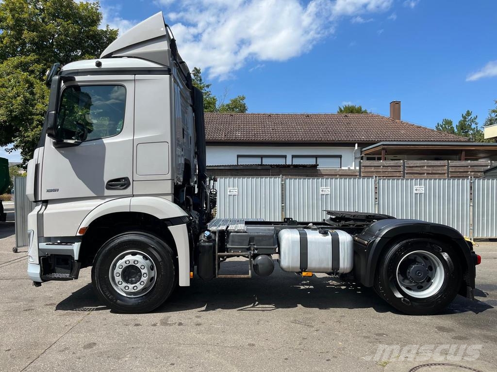 Mercedes-Benz Arocs 1851 1851 LS*Standard*Intarder*Klima*1. Hand Trekkers