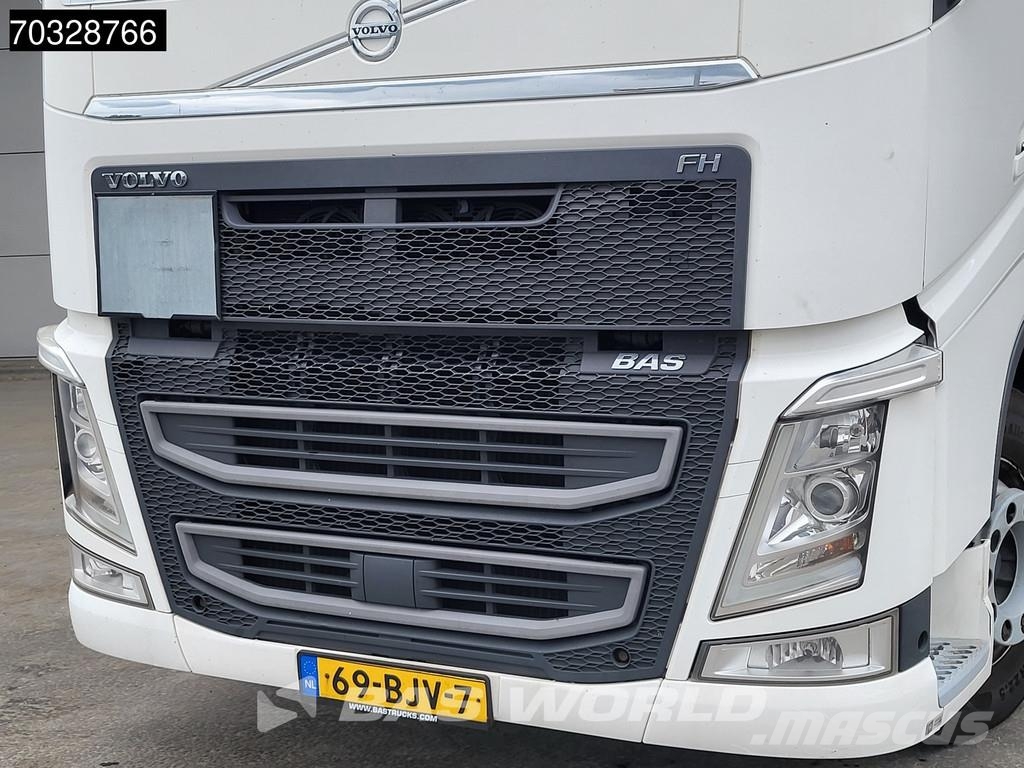 Volvo FH 500 4X2 XL 2xTanks Xenon I-ParkCool Leder Tahače