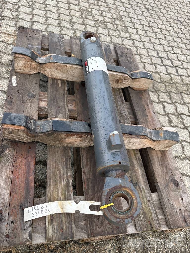 Doosan DA30 Steering Cylinder – MX513171 Hidraulika