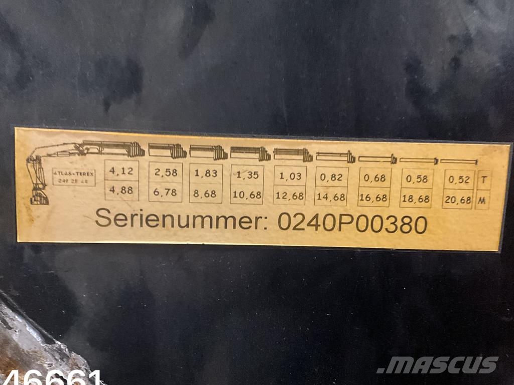 Iveco Stralis AD190S31 Terex 24 Tonmeter laadkraan Maastikutõstukid