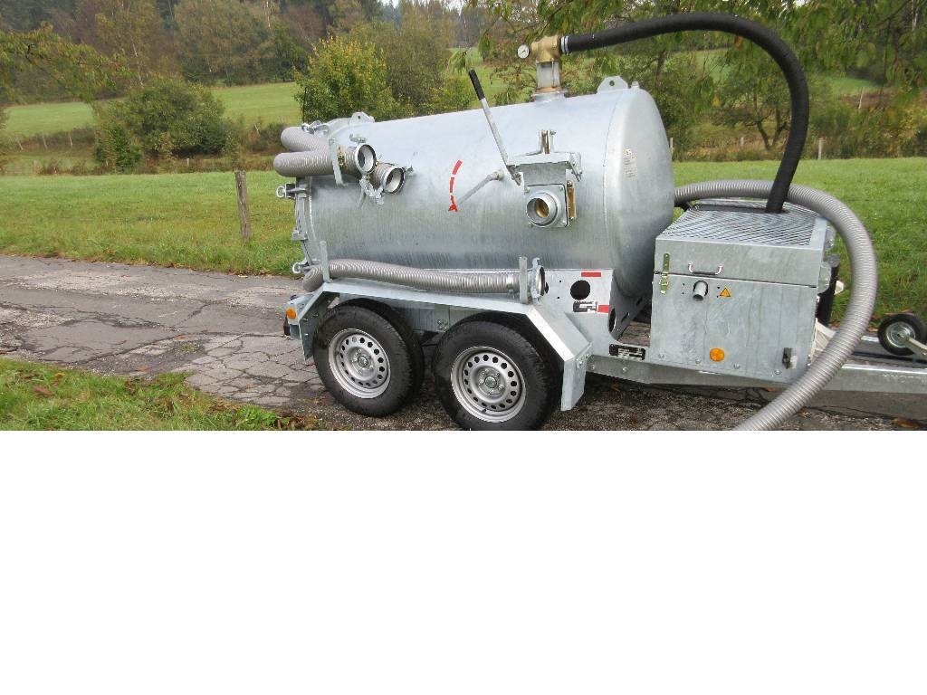 Altro-Tec GmbH M-Vac 1500 Saugfass / Vakuumfass 专用车