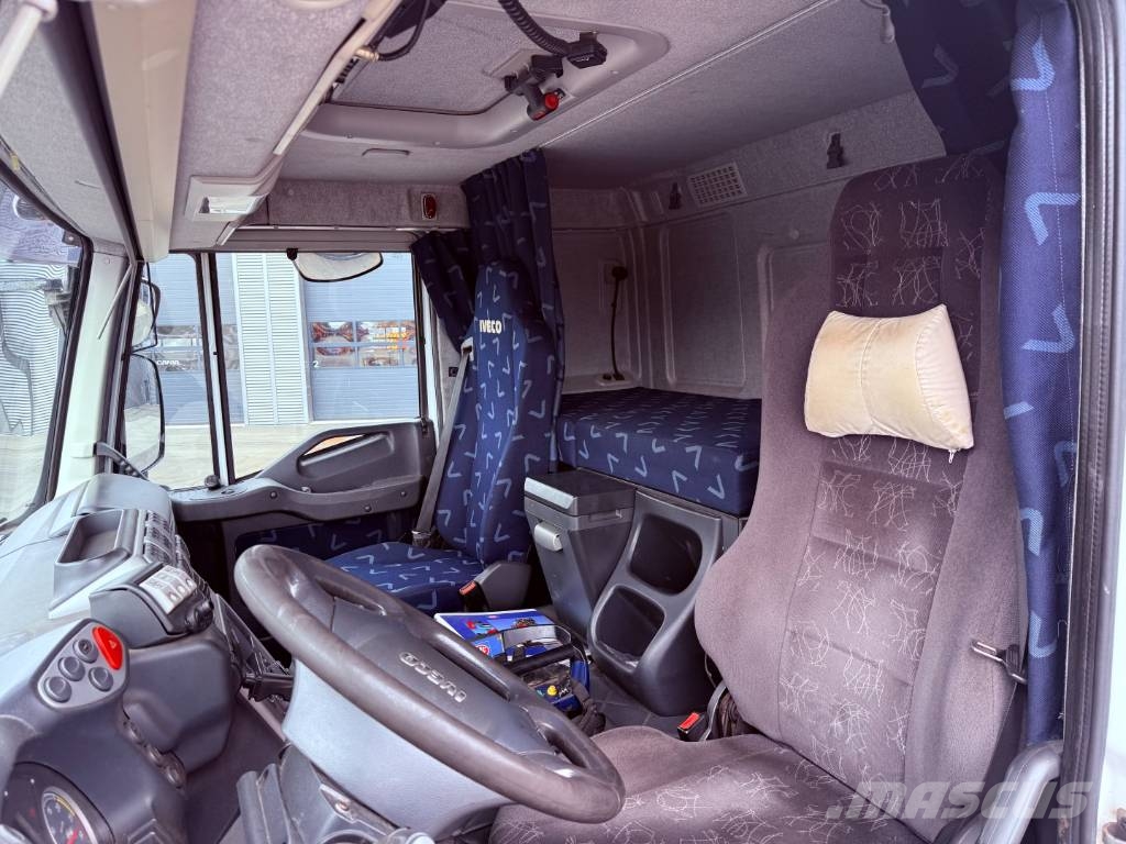 Iveco Stralis 420 6x2 Maschinetransport HMF1823K4 Crane Transport vehicles