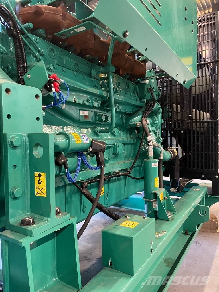 Cummins C900D5 - 900 kVA Genset - DPX-18527-O مولدات ديزل