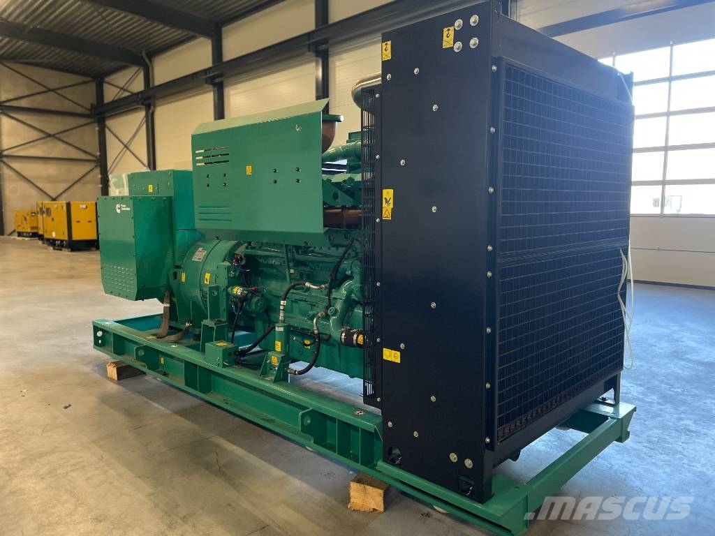Cummins C900D5 - 900 kVA Genset - DPX-18527-O مولدات ديزل