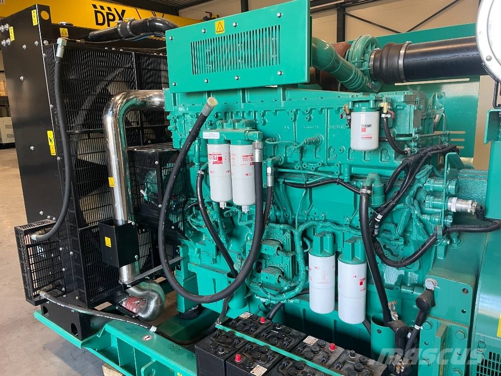 Cummins C900D5 - 900 kVA Genset - DPX-18527-O مولدات ديزل