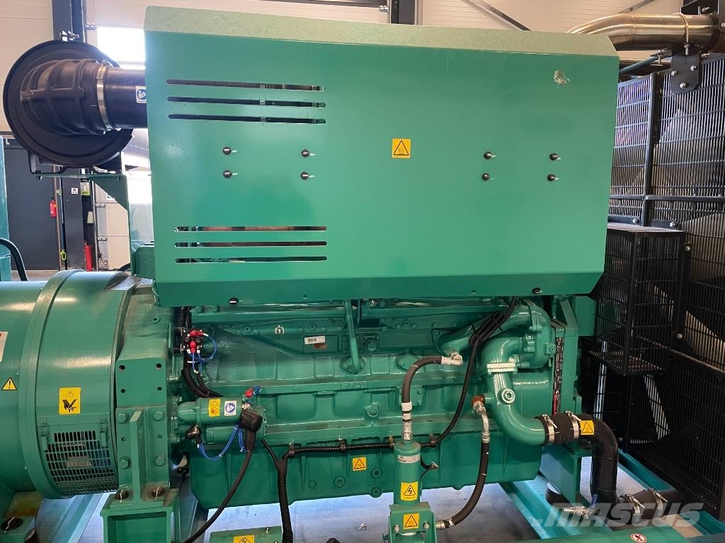 Cummins C900D5 - 900 kVA Genset - DPX-18527-O مولدات ديزل