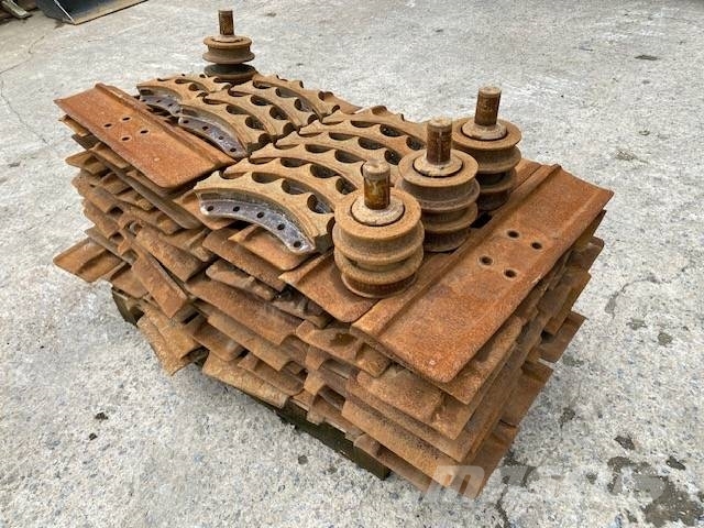 CAT D 6 K/N LGP - System One - 750 mm - 246-5726 Vikšrai, grandinės ir važiuoklės