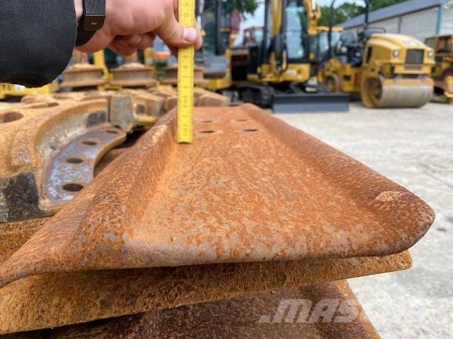 CAT D 6 K/N LGP - System One - 750 mm - 246-5726 Vikšrai, grandinės ir važiuoklės
