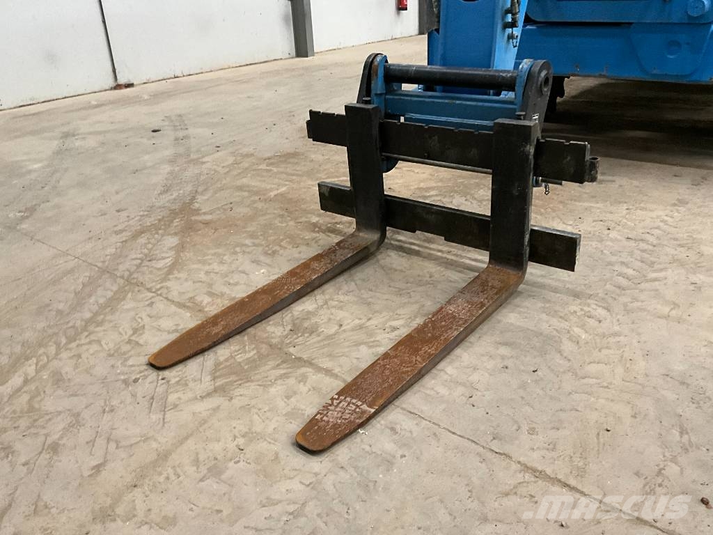 Manitou MRT 2150 مناولات متداخلة