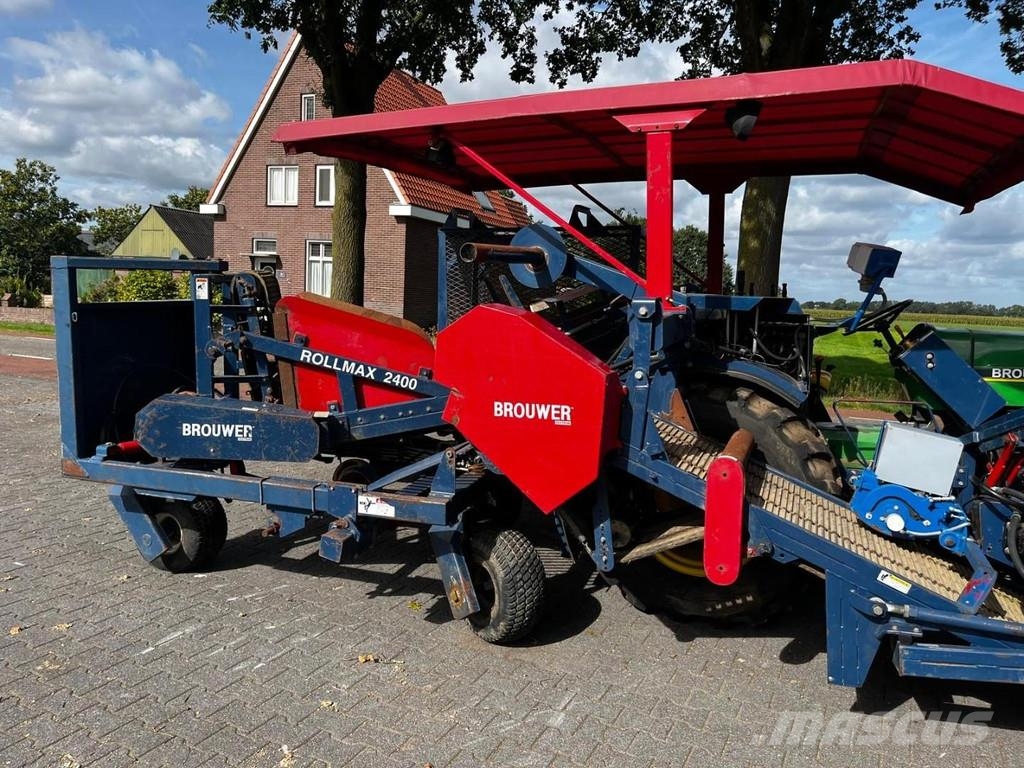 Brouwer 1565 sod harvester Rollmax 2400 Tratores Agrícolas usados