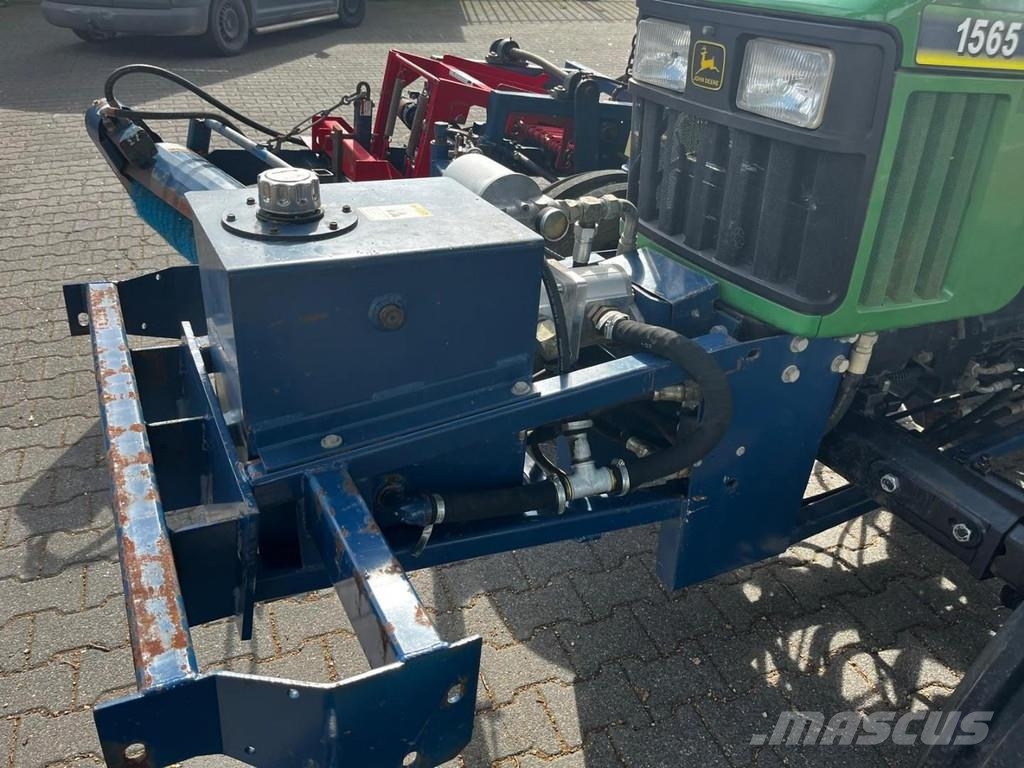 Brouwer 1565 sod harvester Rollmax 2400 Tratores Agrícolas usados