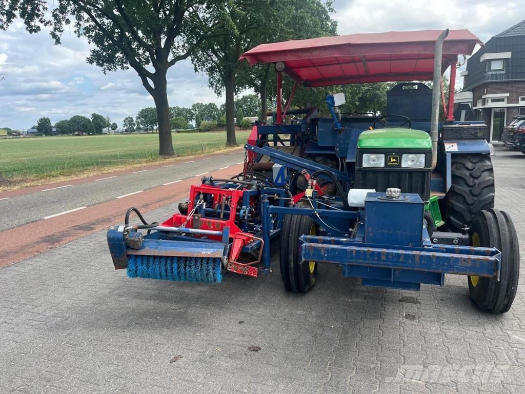  Brouwer 1565 sod harvester Rollmax 2400 Tractors