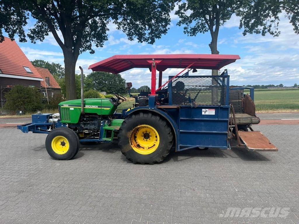  Brouwer 1565 sod harvester Rollmax 2400 Tractors