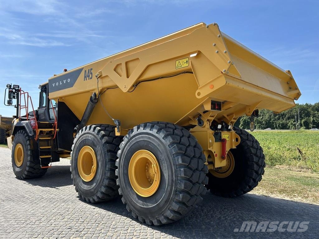 Volvo A45 ساحبات مفصلية