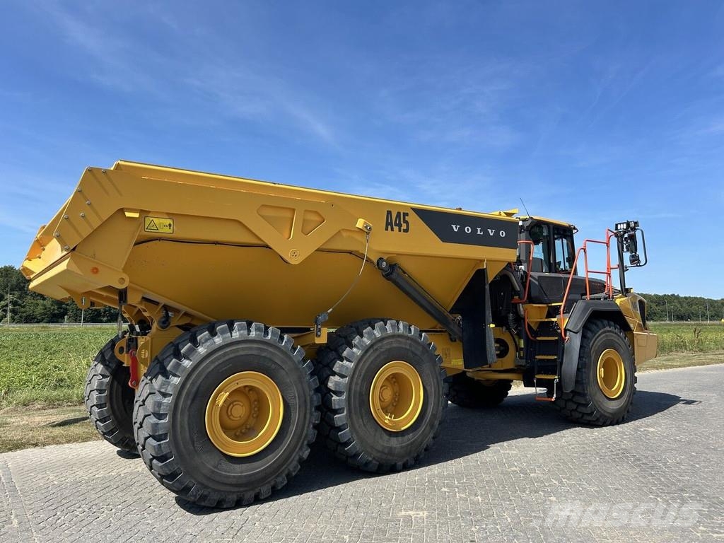 Volvo A45 ساحبات مفصلية