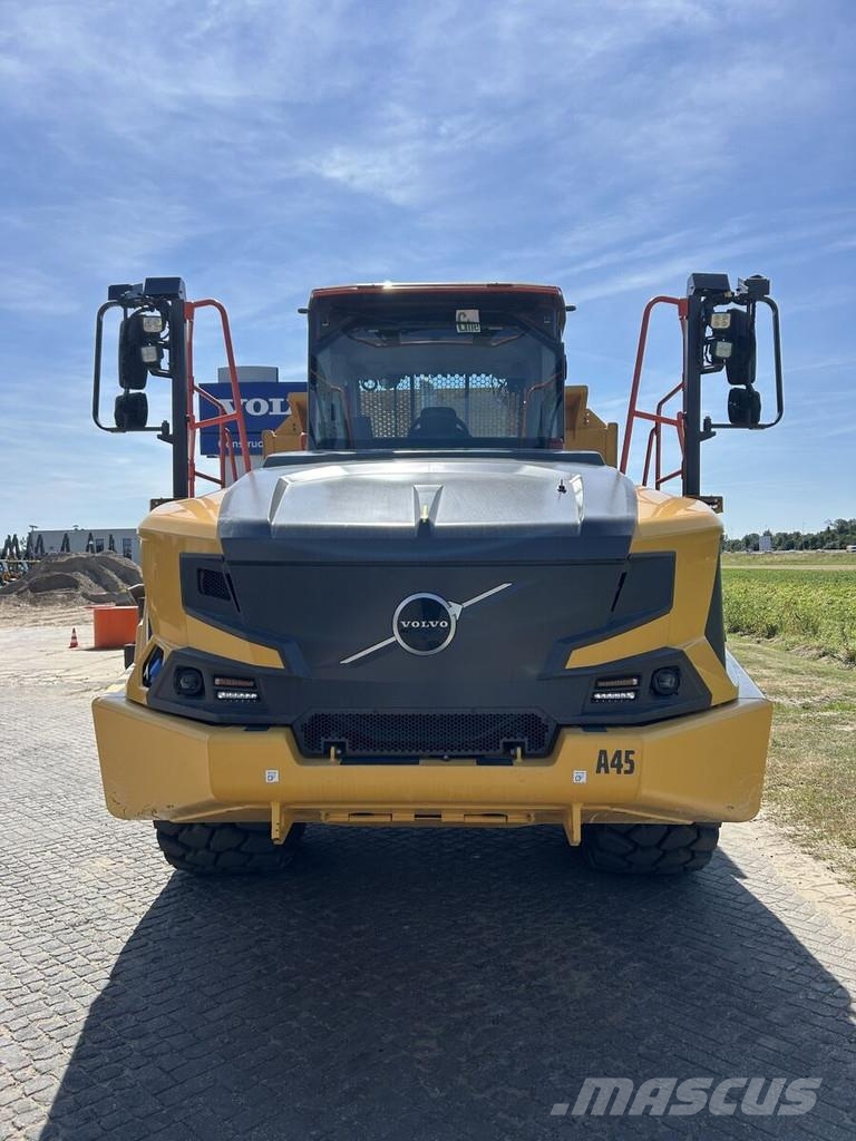 Volvo A45 ساحبات مفصلية