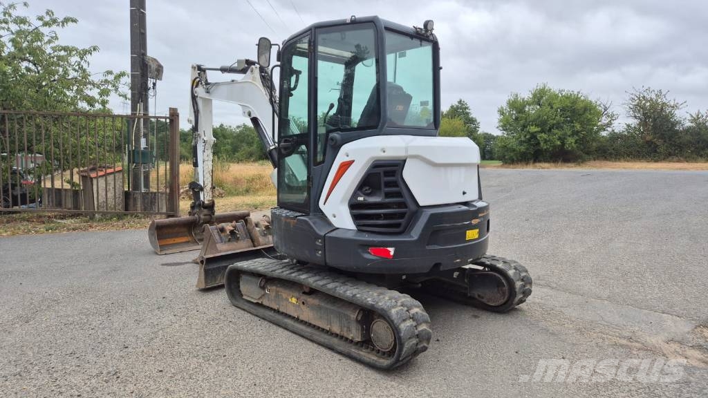 Bobcat E 50z Mini kotrók < 7t