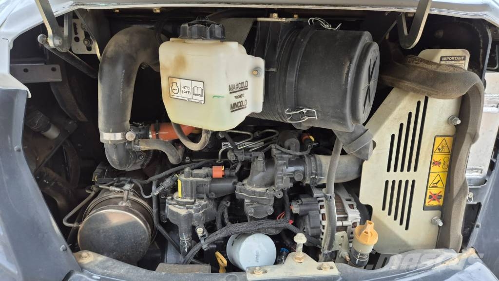 Bobcat E 50z Mini kotrók < 7t