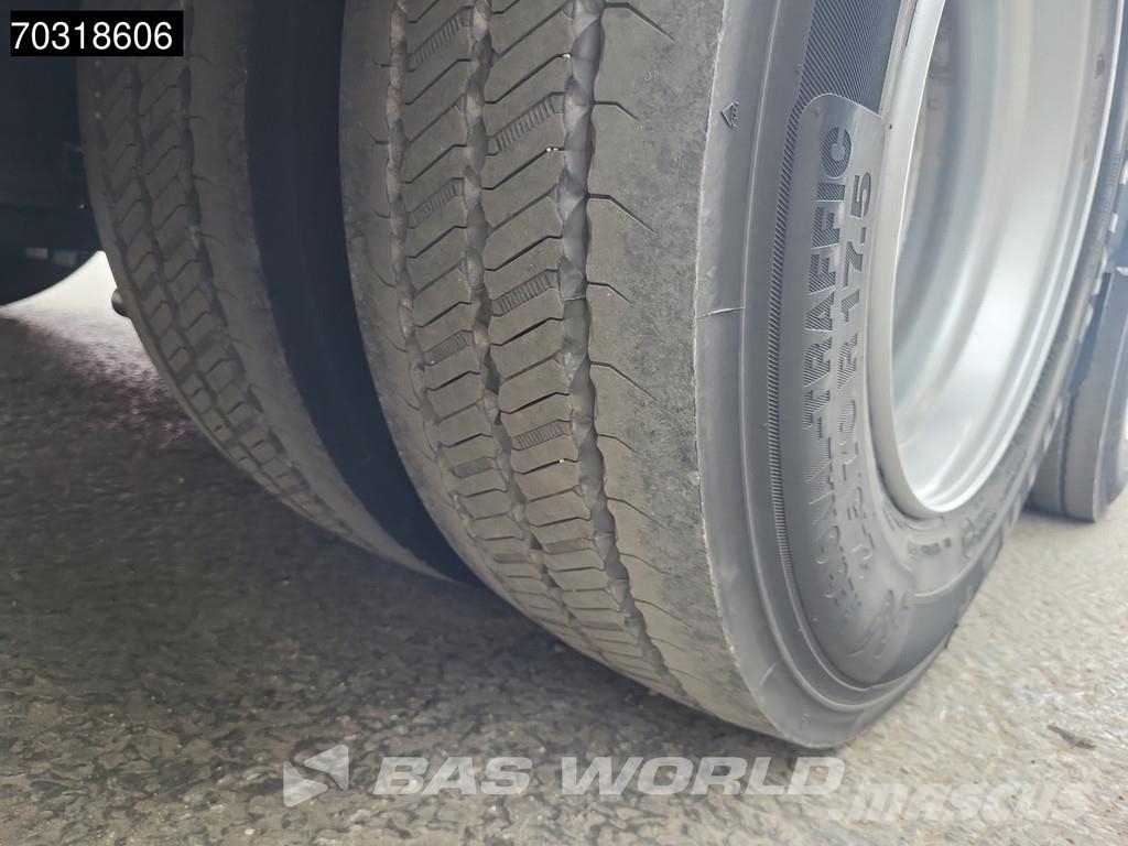 Schwarzmüller 3 axles NEW! 3x Steering Axles SAF Extendable Semi-trailer blokvogn