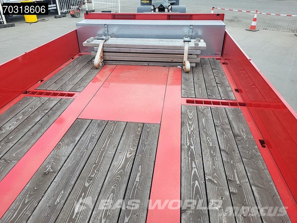 Schwarzmüller 3 axles NEW! 3x Steering Axles SAF Extendable Semi-trailer blokvogn