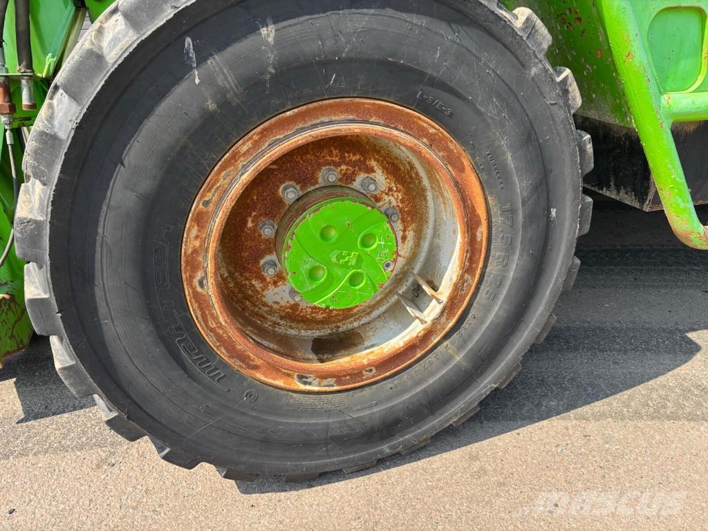 Merlo 101.10K مناولات متداخلة