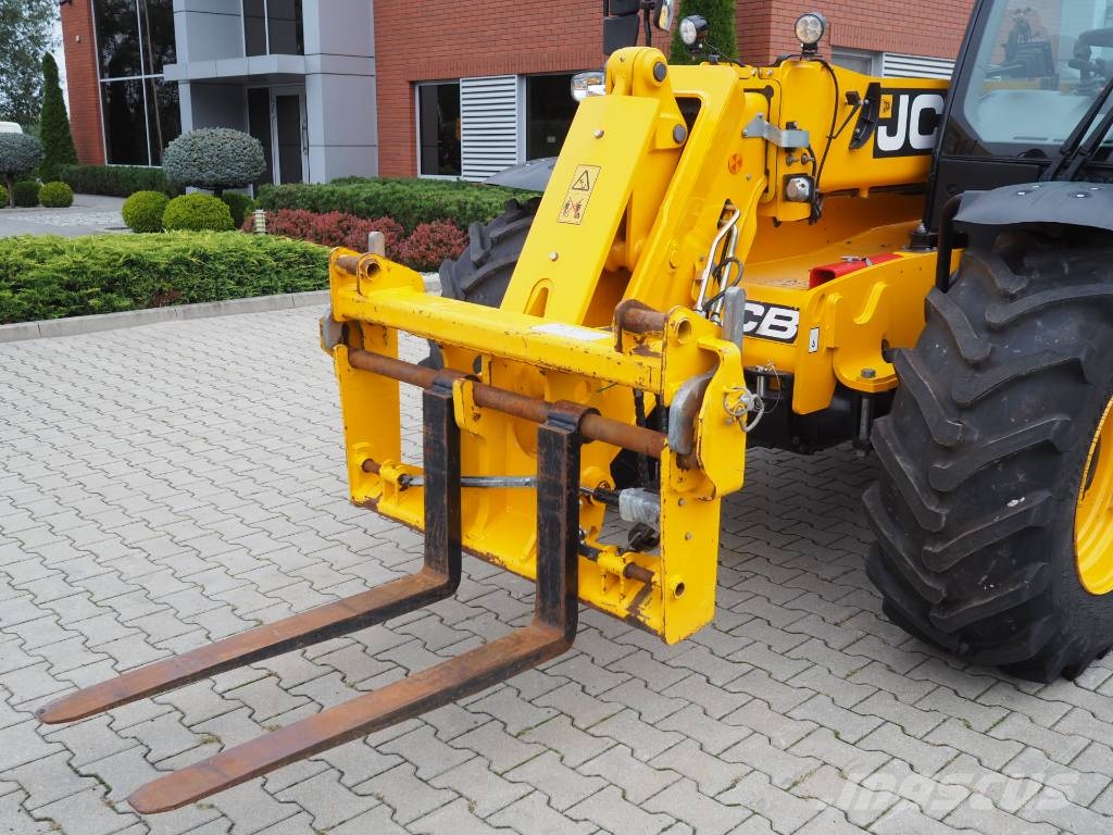 JCB 532-70 AGRISUPER Carretillas telescópicas