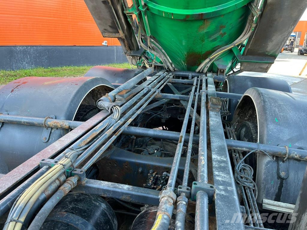 Scania R 124 6x2*4 TANK 1500 I + 13000 l / VACUUM Moro PM Paine-/imuautot