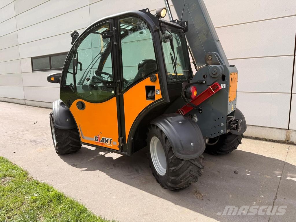 GiANT 4548 Tendo Telescopic handlers