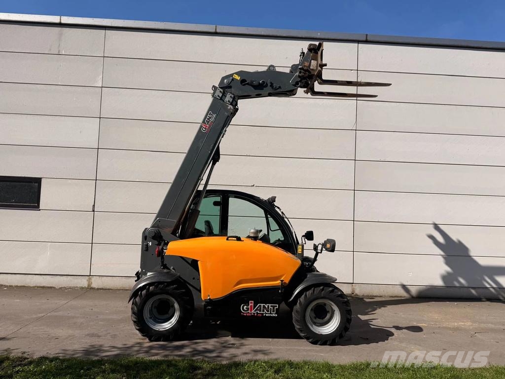 GiANT 4548 Tendo Telescopic handlers