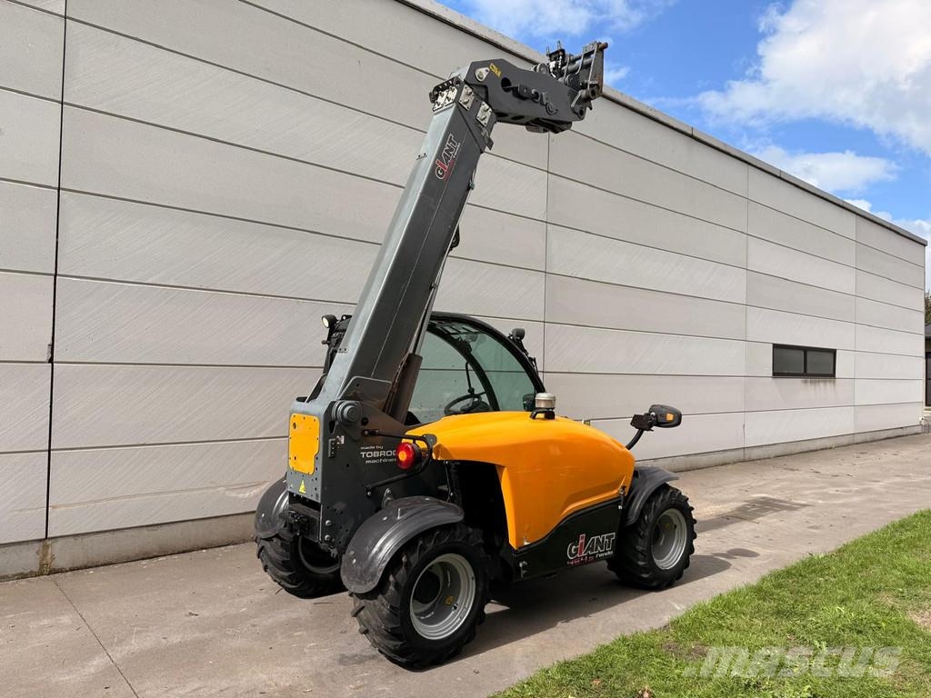 GiANT 4548 Tendo Telescopic handlers