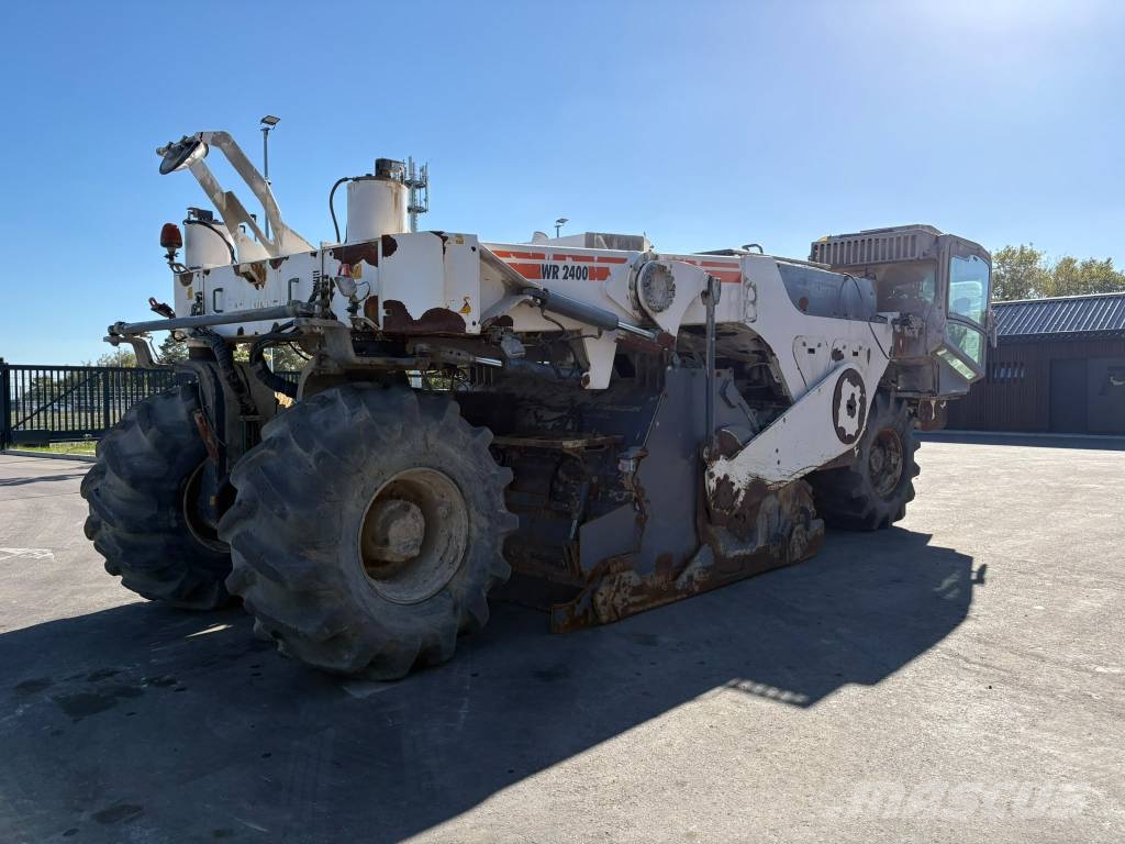 Wirtgen WR 2400 Stroji za recikliranje asfalta