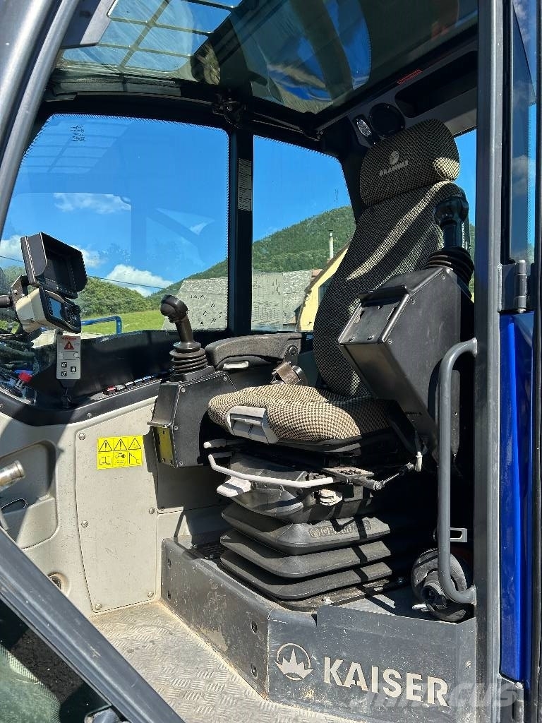 Kaiser S12 4x4 Allroad Wheeled excavators