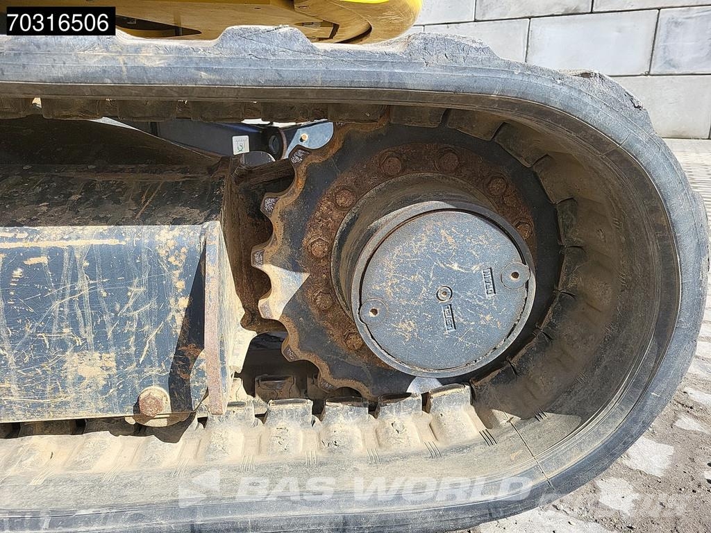 Komatsu PC55 MR-5EO 小型挖掘机