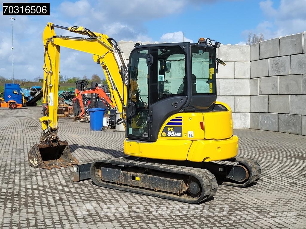 Komatsu PC55 MR-5EO 小型挖掘机