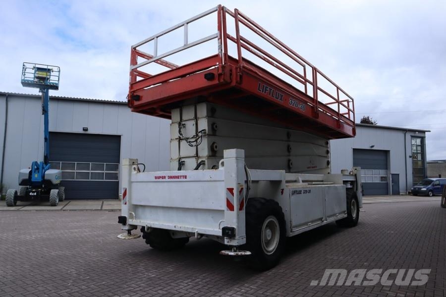 Liftlux SL320-30DS Diesel, 4x4 Drive, 34m Working Height, Žirkliniai keltuvai