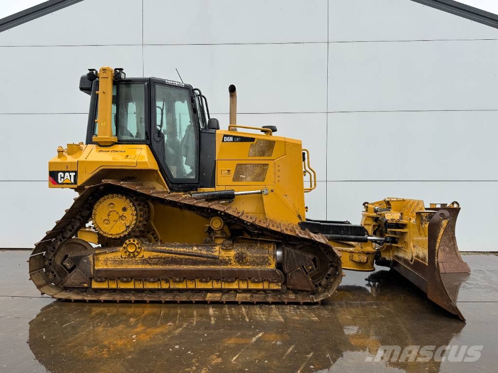 CAT D6N LGP - German Machine / Folding Blade 크롤러 도저