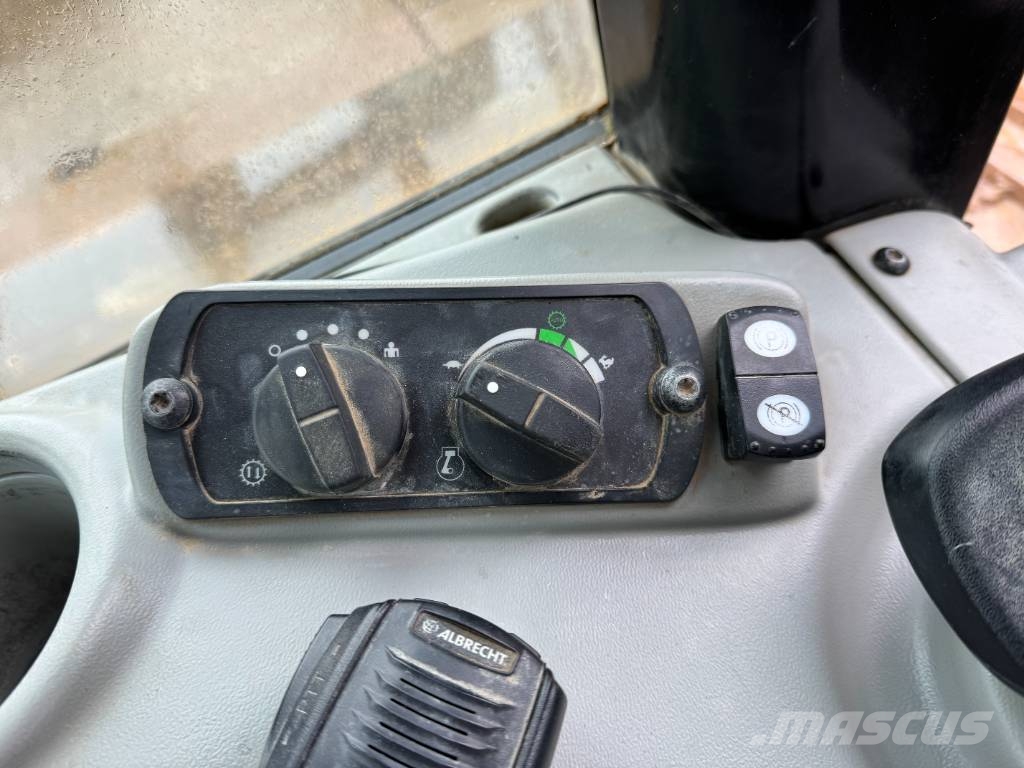 CAT D6N LGP - German Machine / Folding Blade 크롤러 도저