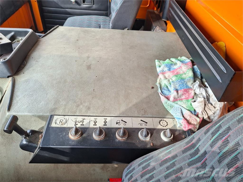 Tatra T815-260S43.19.255 4X4.1 Kamioni-šasije