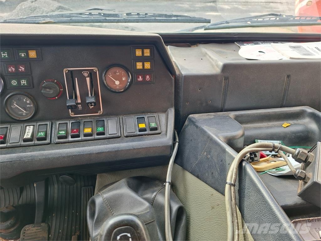 Tatra T815-260S43.19.255 4X4.1 Kamioni-šasije
