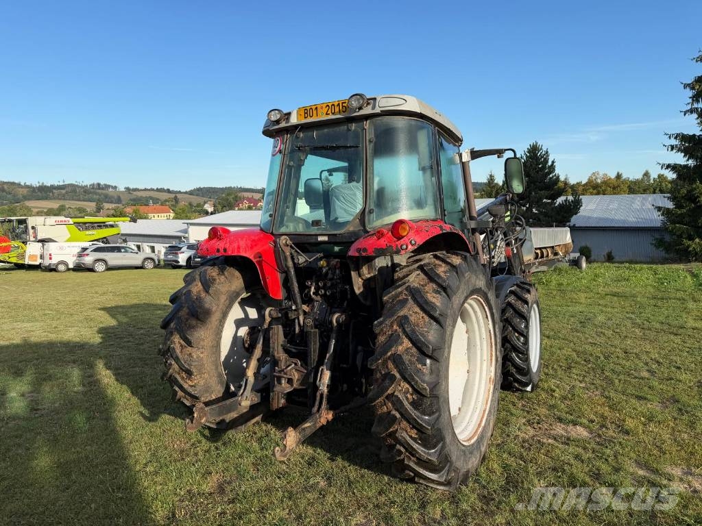 Massey Ferguson 5455 Traktori