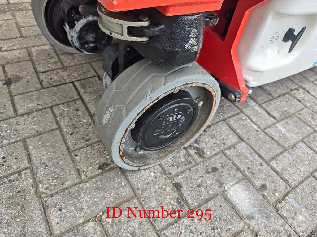 JLG 1930 ES 5 Pieces! Schaarhoogwerkers