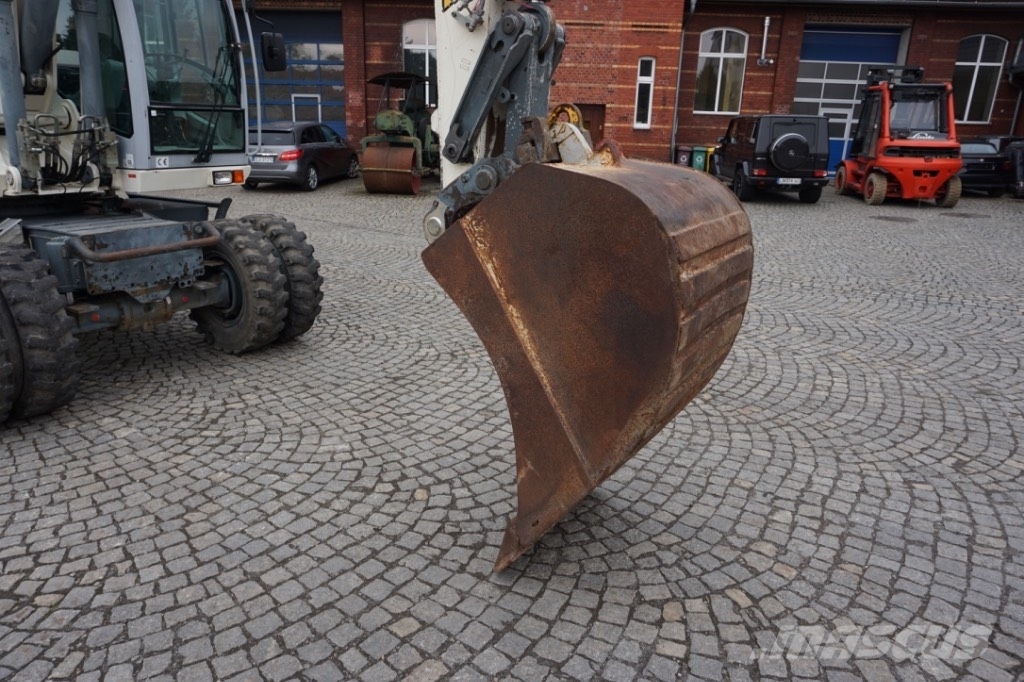 Terex TW 160 Ratiniai ekskavatoriai