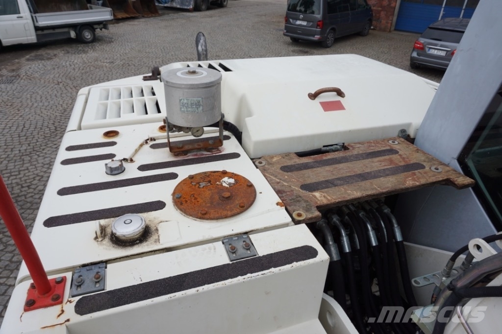 Terex TW 160 Ratiniai ekskavatoriai