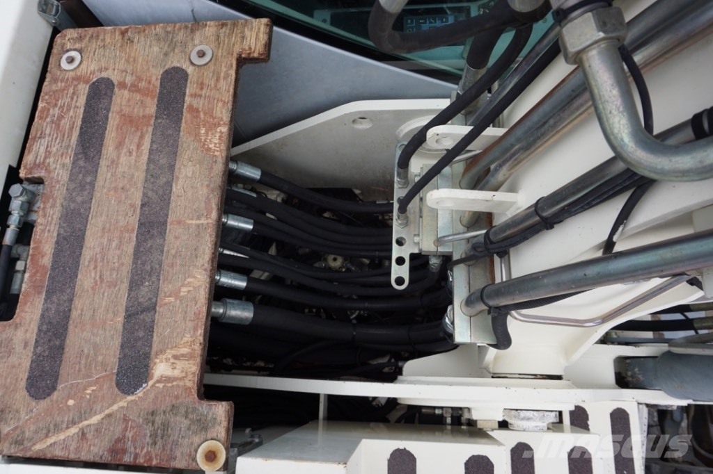 Terex TW 160 Ratiniai ekskavatoriai