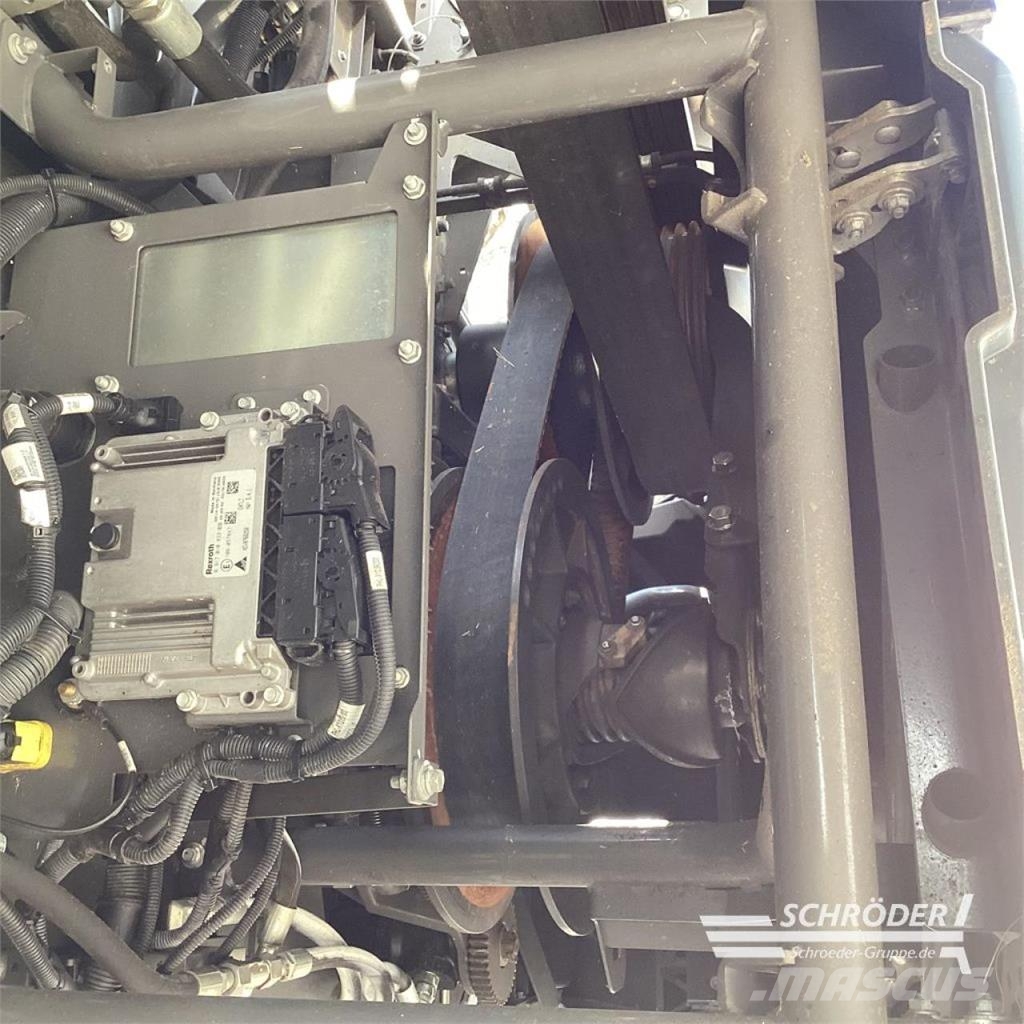 Fendt IDEAL 8 T 联合收割机