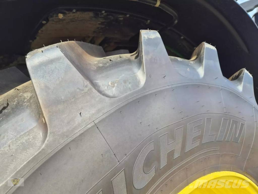 John Deere 6R 250 Traktori